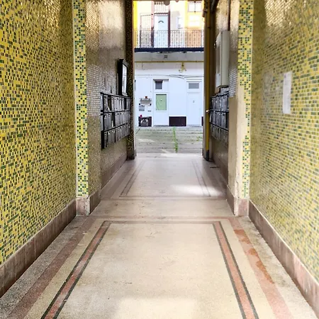 Apartamento 2 Separate Bedrooms And Living Fully Equipped With Ac